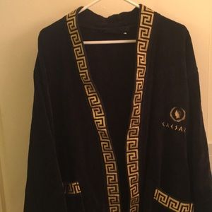 Caesar’s Palace Robe